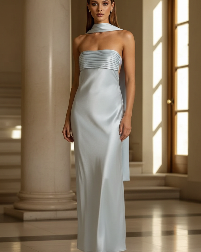 Satin Kleid - Satin Maxikleid Rueckenfrei Blau - Traegerlos Plisse - Ansicht 1