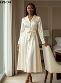 Satin Kleid - Karamellfarbenes Satin Midikleid Langarm - Ansicht 1